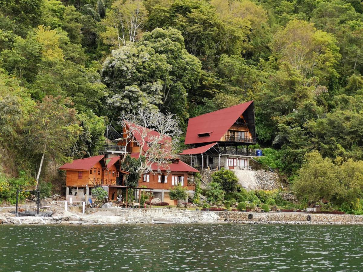 Pondok Berata Dapdap Balige Extérieur photo