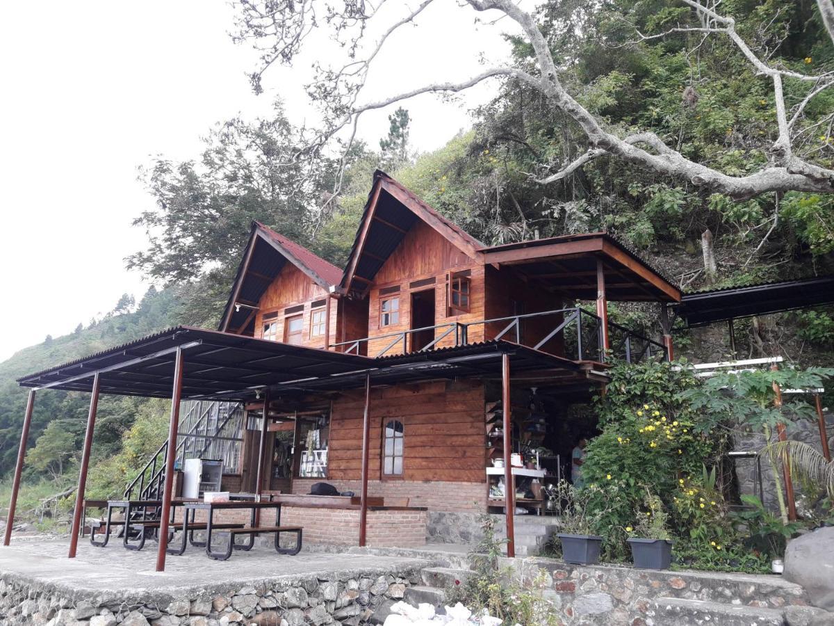 Pondok Berata Dapdap Balige Extérieur photo