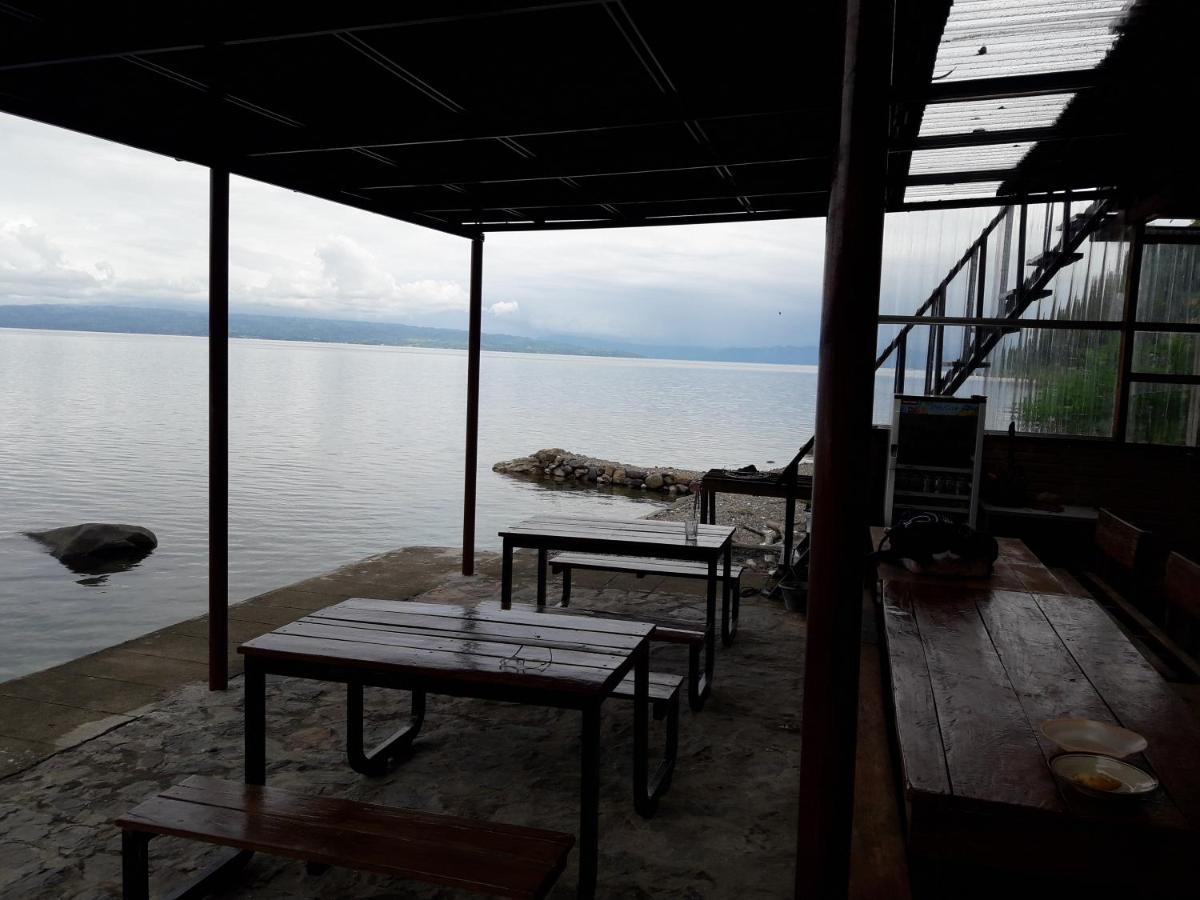 Pondok Berata Dapdap Balige Extérieur photo